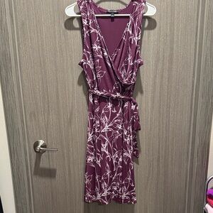 Chic Purple/Maroon and White Floral Midi Dress